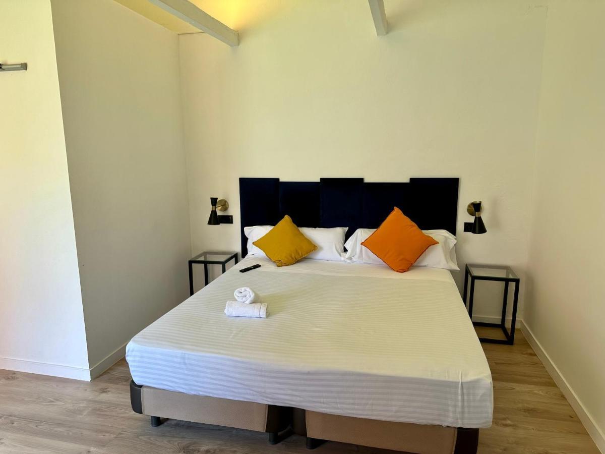 Malaga City Suites Luaran gambar